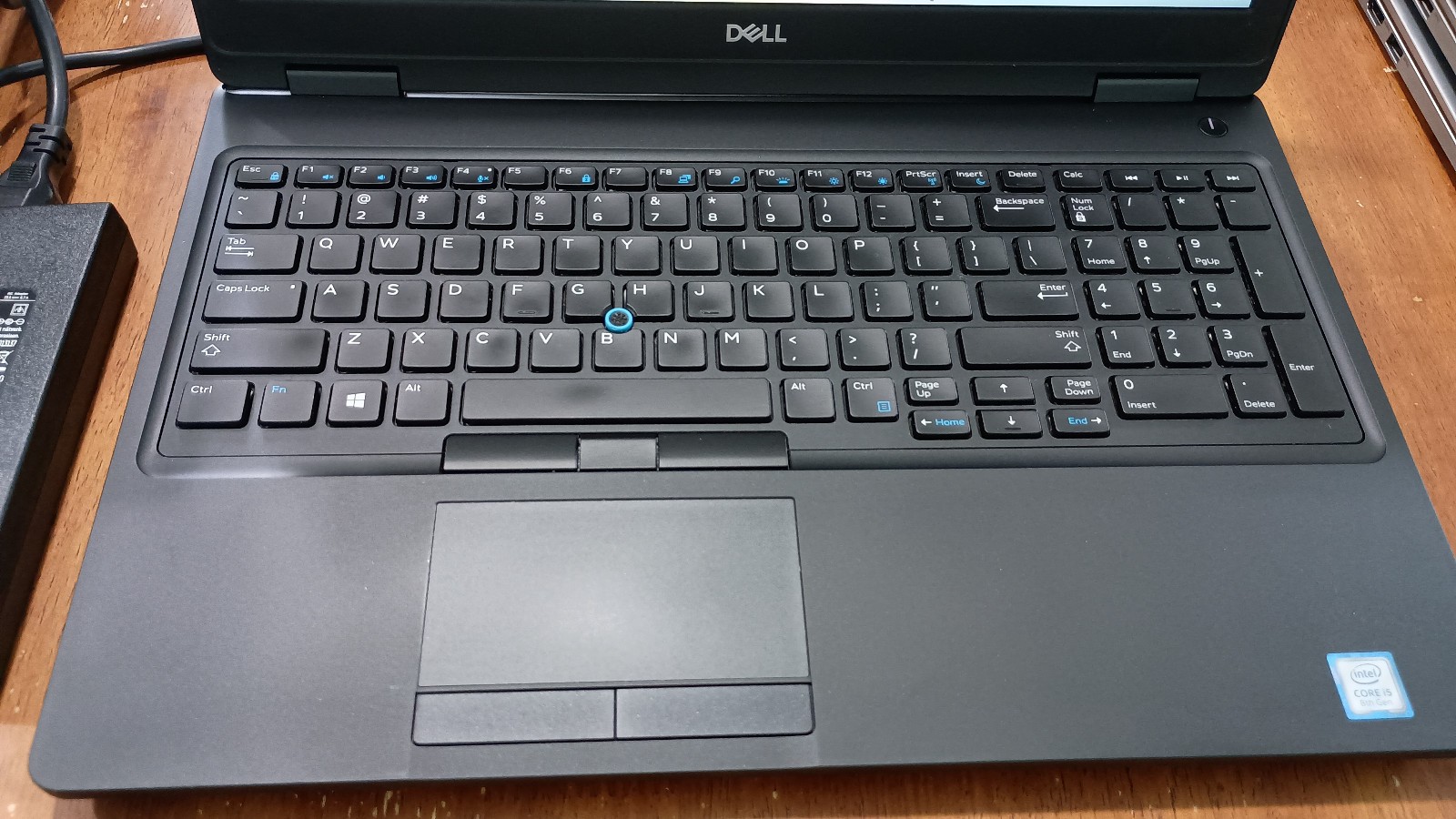 Dell Latitude 5591. i5-8400H, Nvidia MX130, 16GB ram, 256GB SSD, Wifi / BT