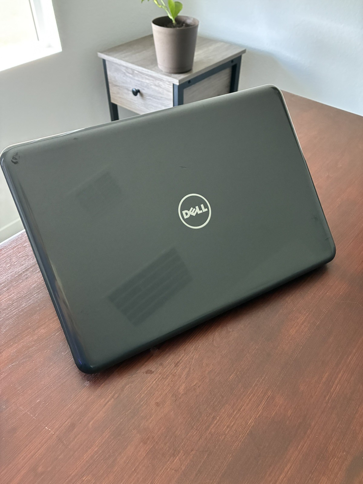 Dell Latitude 3380 Intel Core i5, 7200U @2.5 GHz 8GB RAM 128GB SSD WEBCAM