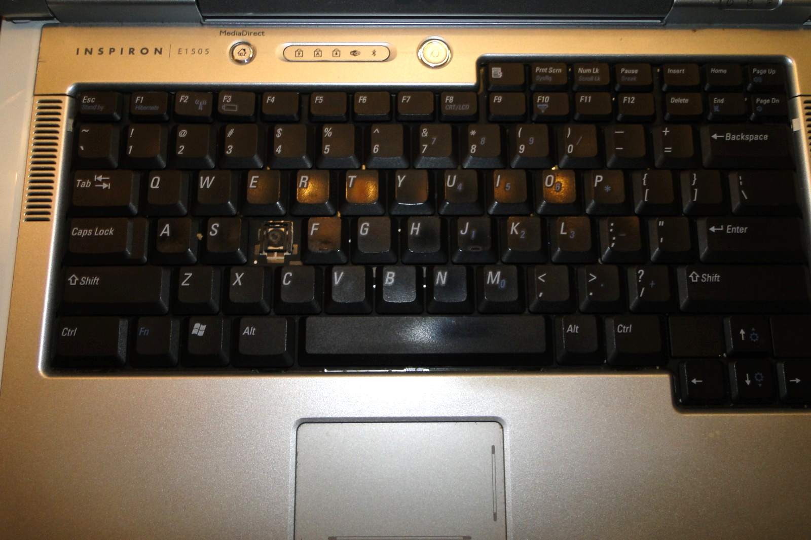 Dell Inspiron E1505 Laptop (Parts or Repair Only) Centrino WM3945ABG Powers On