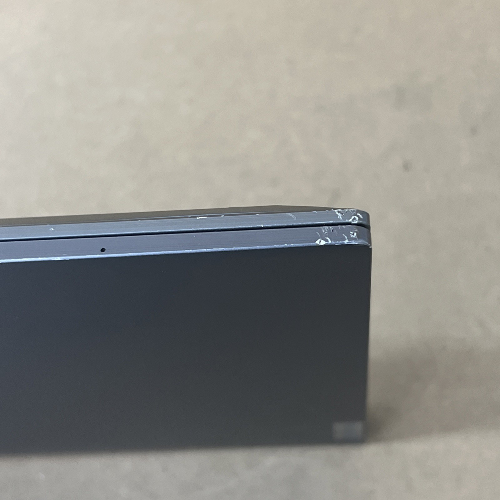 Lenovo ThinkPad X1 Yoga Gen 7 2-in-1 i5-1250P 16gb Ram 512gb – Fair