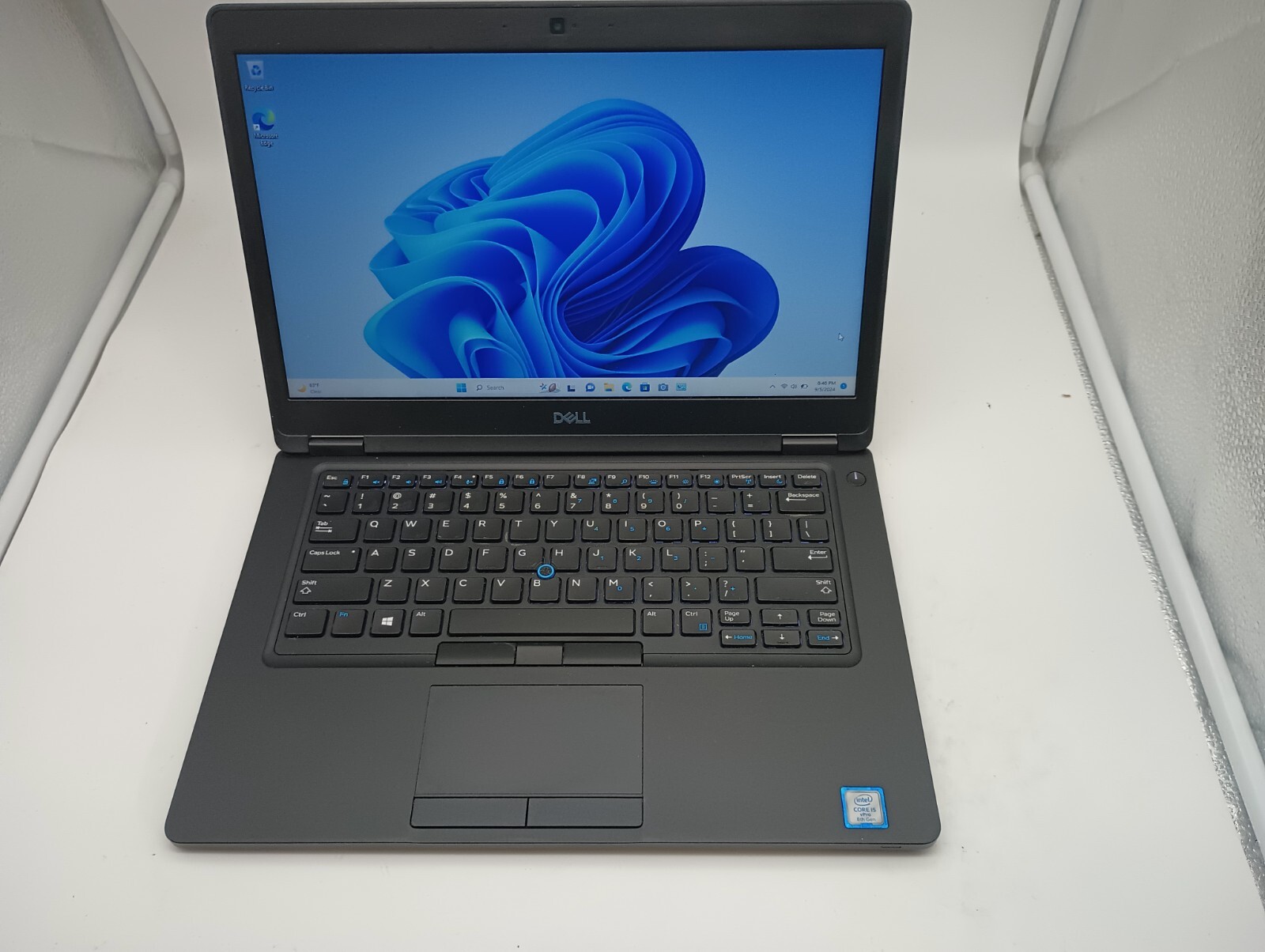 9053 Latitude5490 w/Charger.i5 8th gen(4cores, 8threads).8GB.128GB M.2.14″.W11