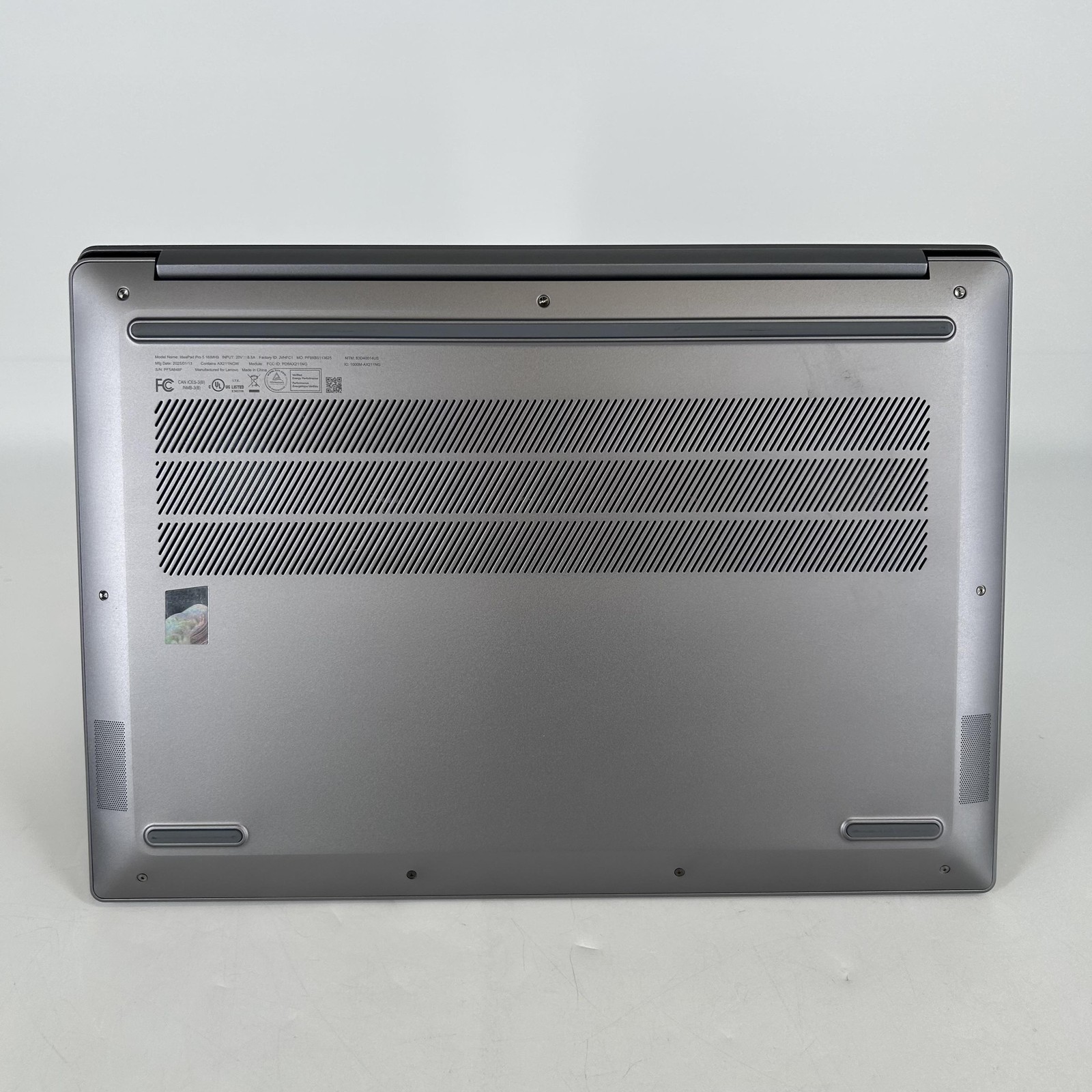 Lenovo IdeaPad Pro 5i 16 2K TOUCH 1.4 GHz Ultra 7 155H 16GB 1TB SSD RTX 3050