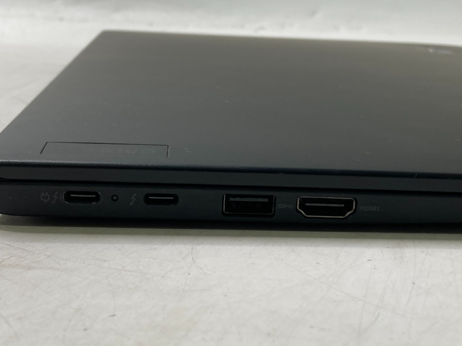 Lenovo ThinkPad X1 Carbon Gen 9 i5-1145G7 2.40GHz 8GB 512GB NVMe Win11 Pro