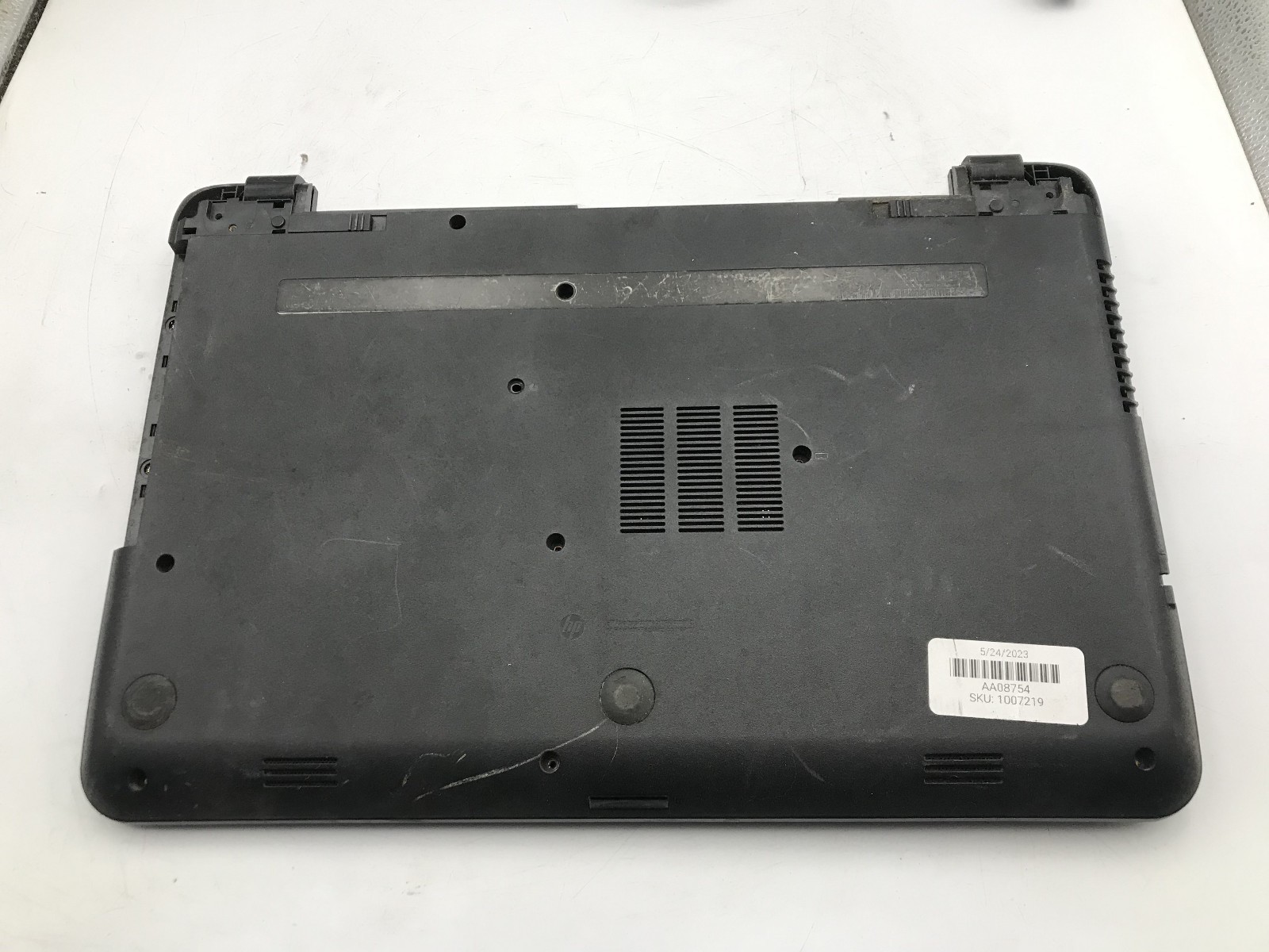 HP PAVILLION 15 – FOR PARTS/REPAIR – AMD E SERIES – NO RAM – READ DESCRIP – BB!!