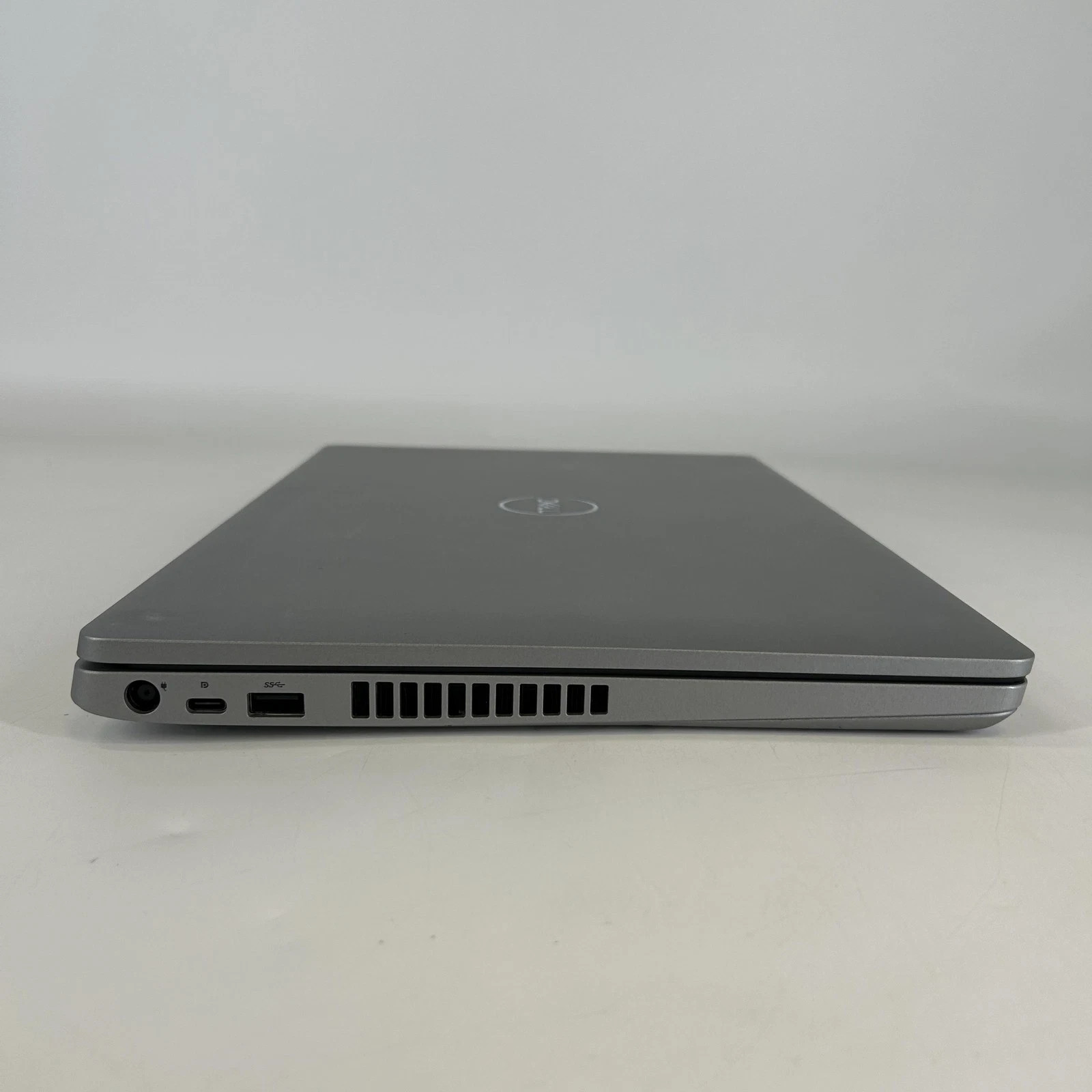 Dell Latitude 5510 15.6” FHD Laptop Intel i7-10610U 16GB RAM 512GB SSD Win 11 Pr