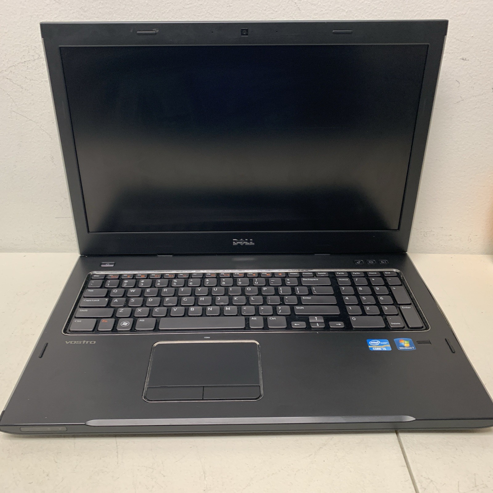 Dell Vostro 3750 17.3″ Intel Core i5-2410M2.30GHz 4GB Ram For Parts Read Descrip
