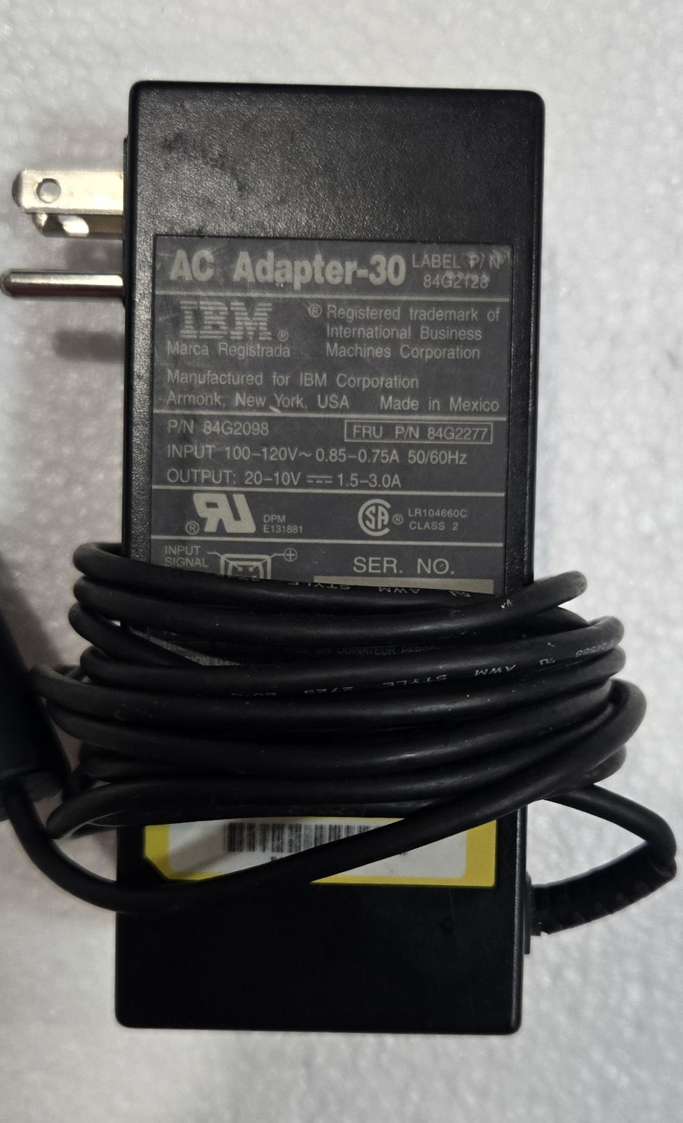 VINTAGE IBM THINKPAD 2620 ORIGINAL POWER SUPPLY ,POWERS ON BUT ISN’T FUNCTIONING