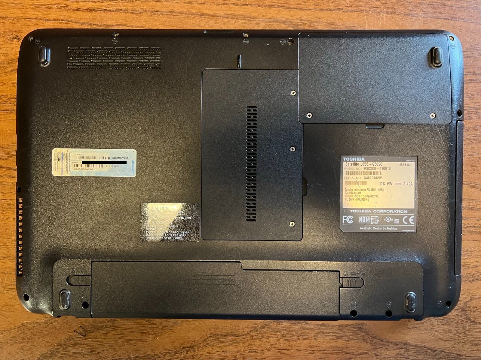 Toshiba Satellite L655 Pentium P6100 FOR PARTS NOT WORKING CANNOT BOOT TO BIOS