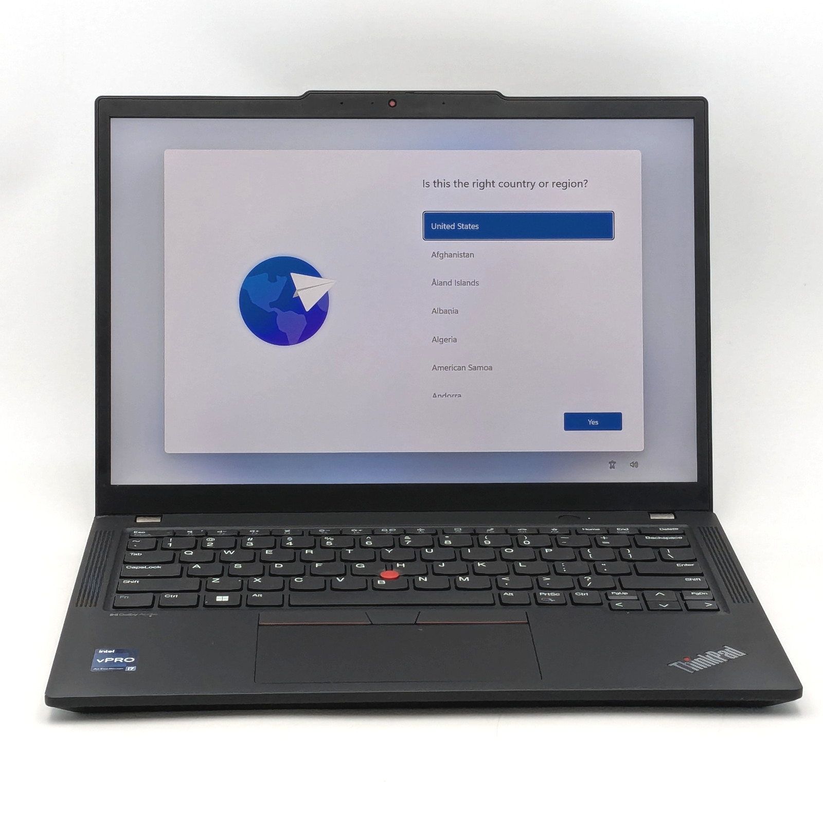 Lenovo ThinkPad X13 Gen 4 13.3″ i7-1365U 16GB DDR5 512GB SSD Windows 11 Home