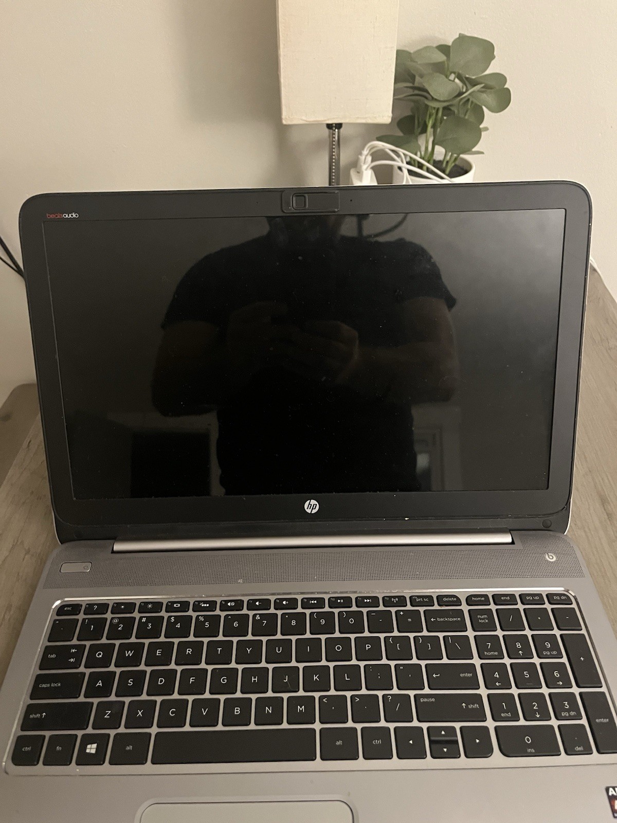 HP Envy M6 | i5-4210m @ 2.6 | 16GB DDR3 | 256GB SATA SSD | 15″