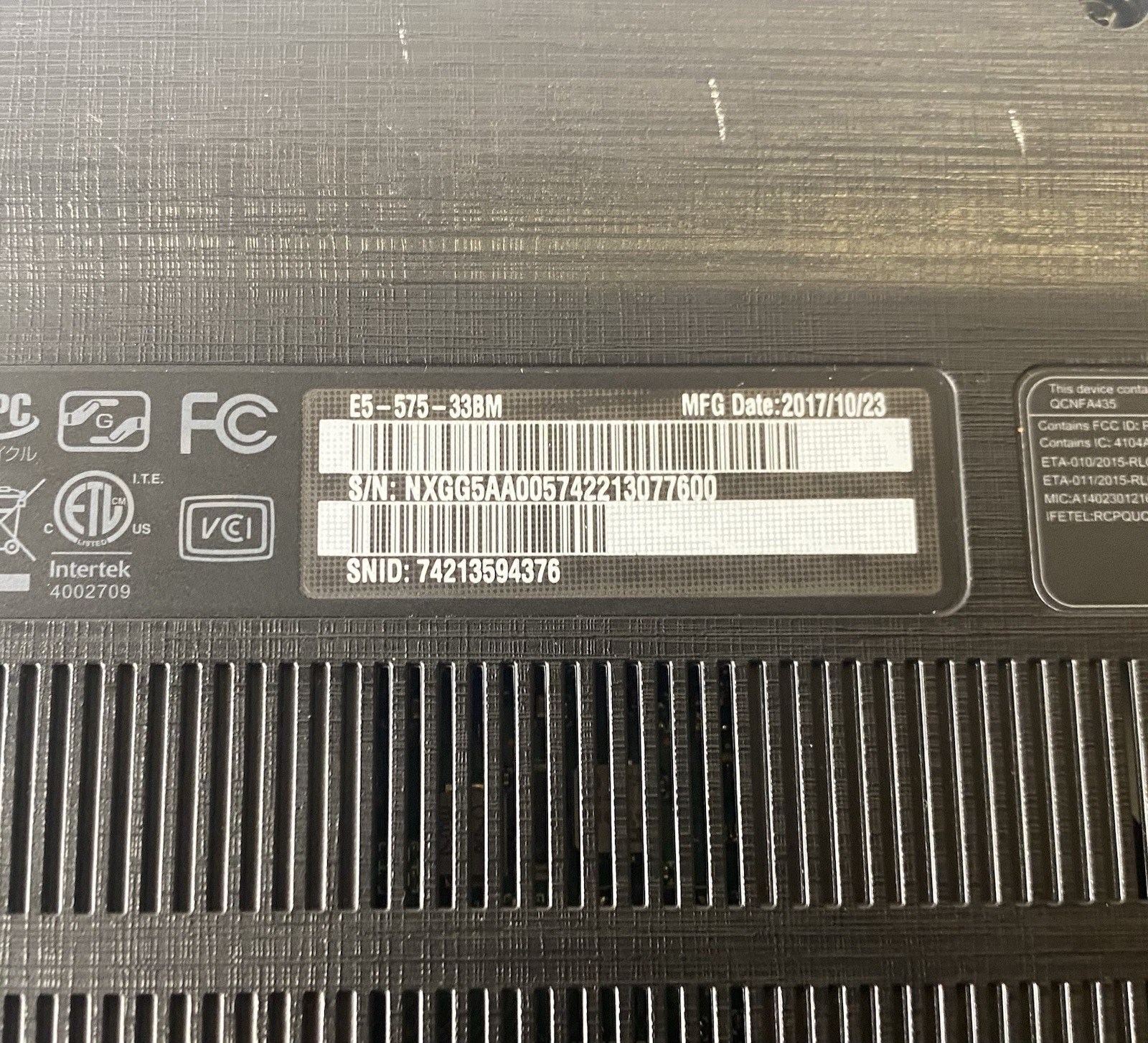 Acer Aspire E5-575 Series Model No N16Q2 Broken
