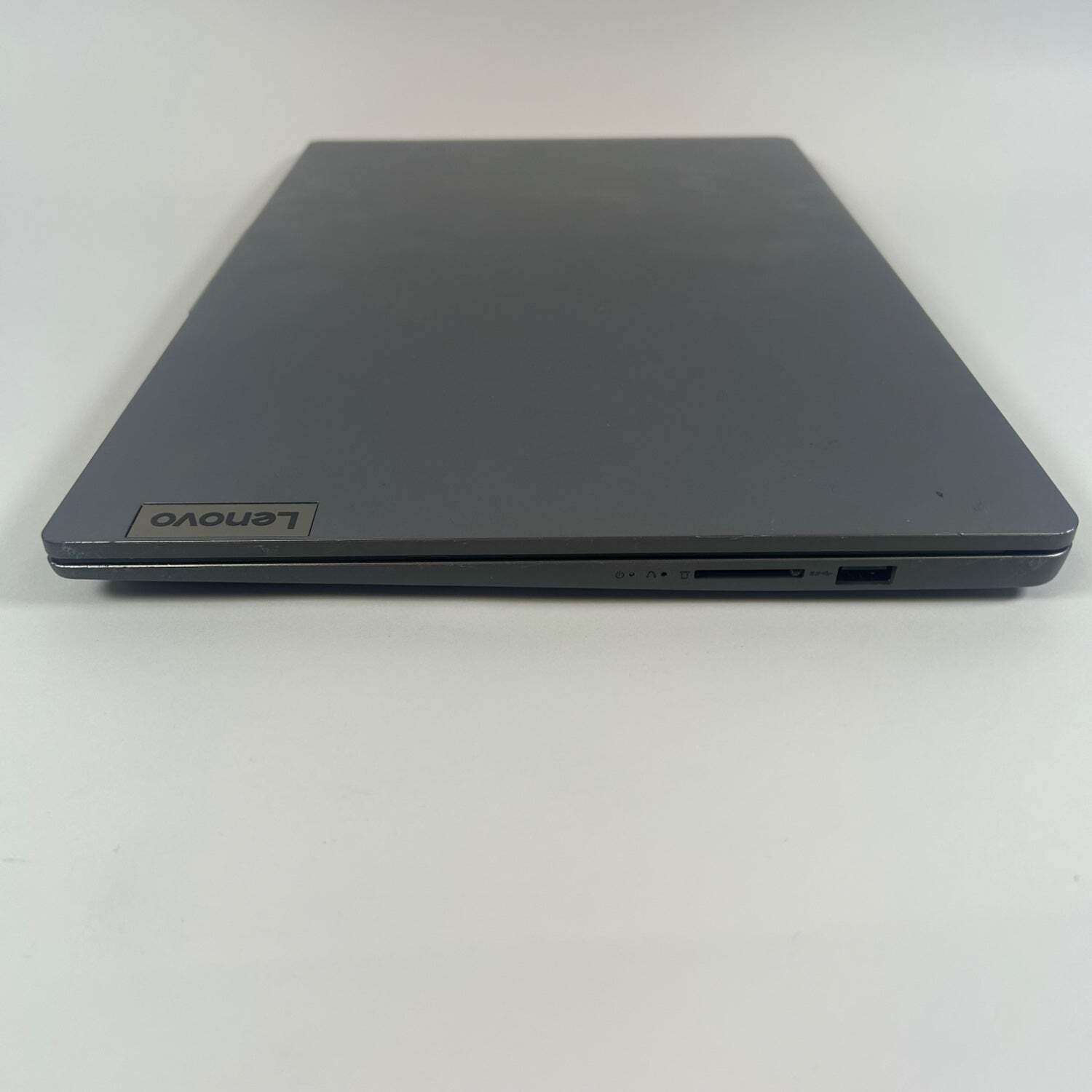 Lenovo IdeaPad 3 82XB 15.6″ i3-N305 1.8GHz 8GB RAM 128GB SSD