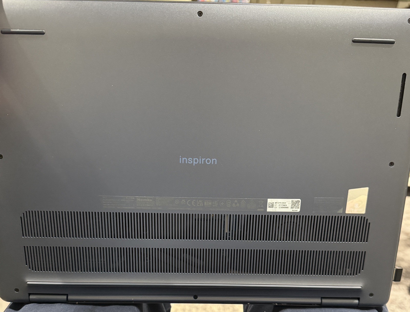 Dell Inspiron 5640 Laptop 16 inch Intel Core 7-150u 16GB 1TB SSD Midnight Blue