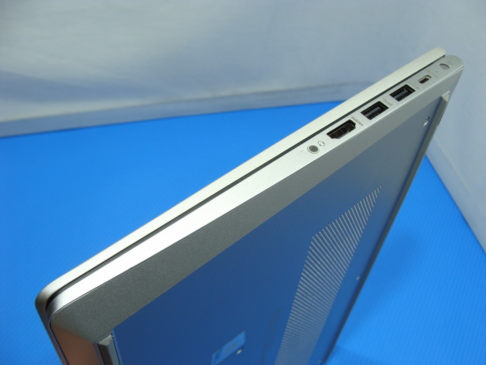 HP ProBook 445 G8 14″FHD AMD Ryzen 5 5600U 2.3GHZ 8GB 512GB SSD Win11P +Charger