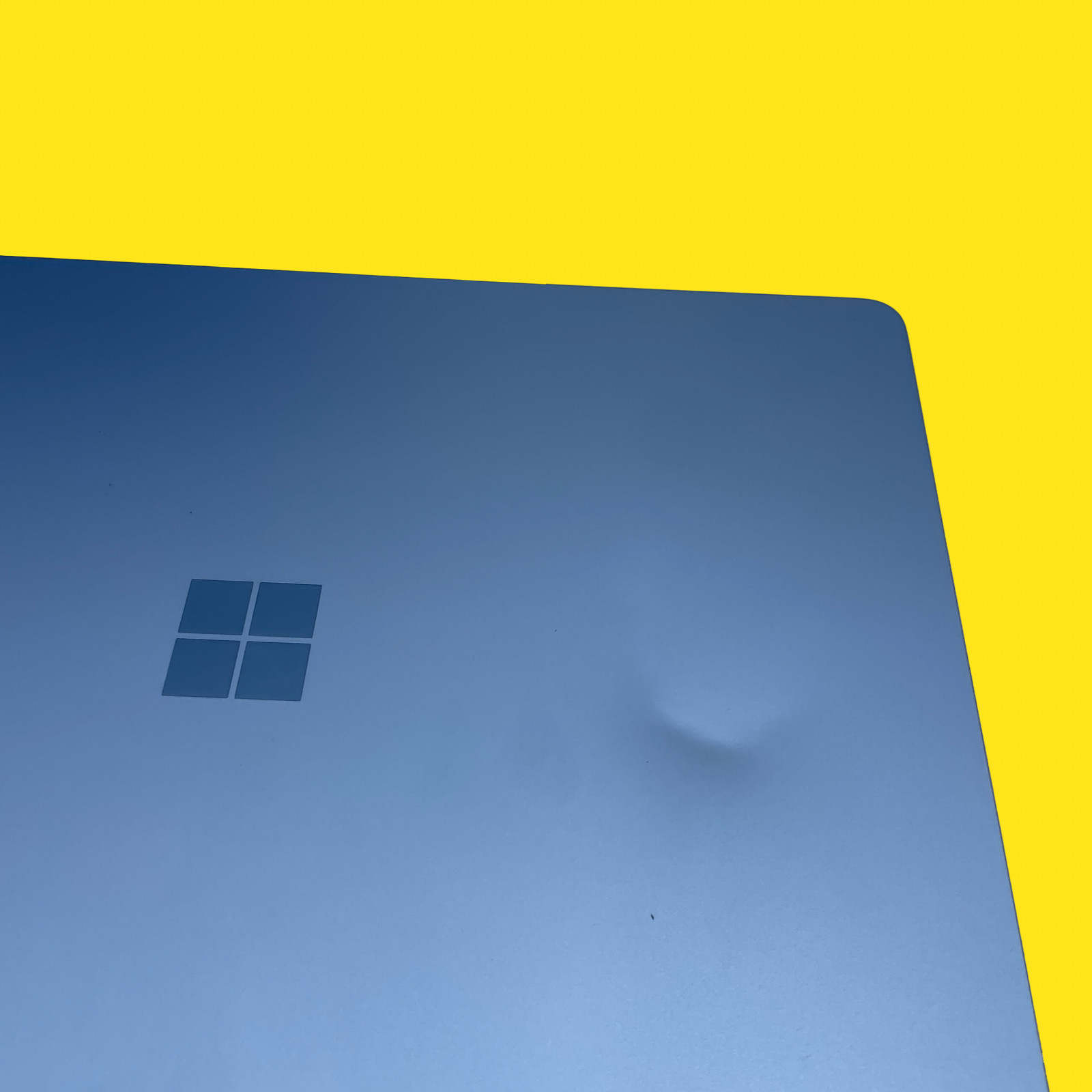 ISSUE Microsoft Surface Laptop 7 2036 15″ Snapdragon 1TB SSD 16GB RAM #IS5242 AR