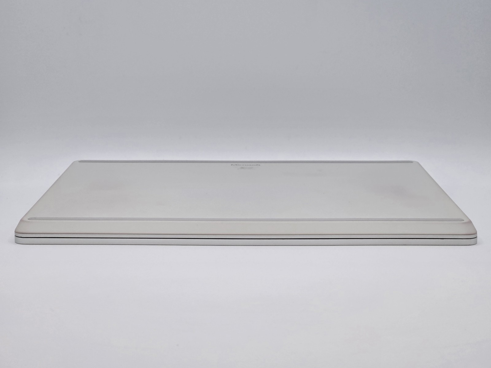 Microsoft Surface Laptop Go 2 12″ 1536 x 1024 Touch I5-1135G7 128GB SSD 8GB W11