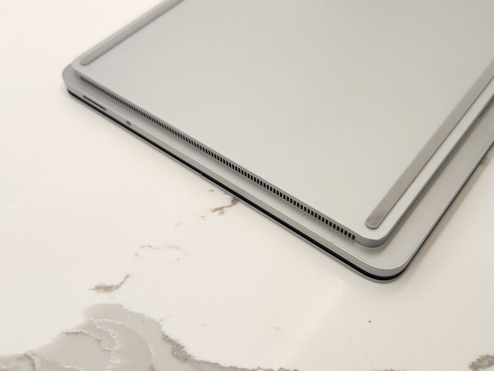 Microsoft Surface Laptop Studio 14.4 2K TOUCH i7-11370H 32GB 1TB RTX 3050 Ti
