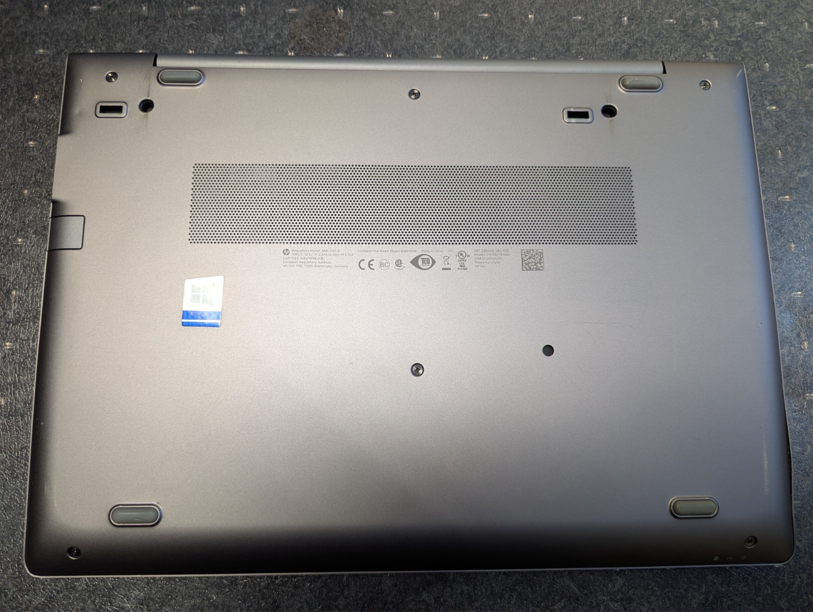 HP ZBook 14u G5 i5-7200U, 16GB RAM, 256GB SSD, Radeon Pro WX 3100, 1080p – 2L99