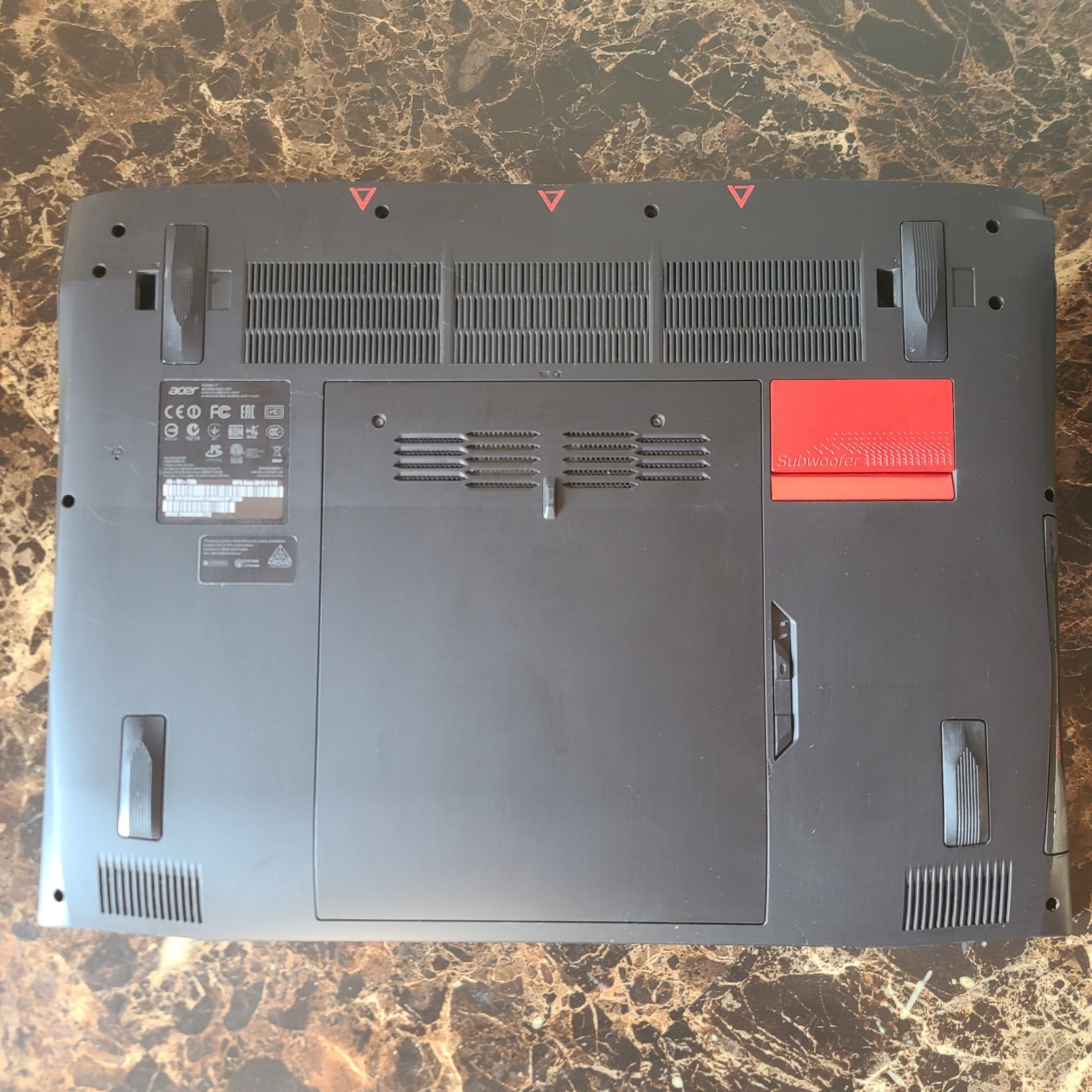 PREDATOR G9-791 GAMING LAPTOP CORE i7-6700HQ 8GB RAM GTX 970M 62GB SSD