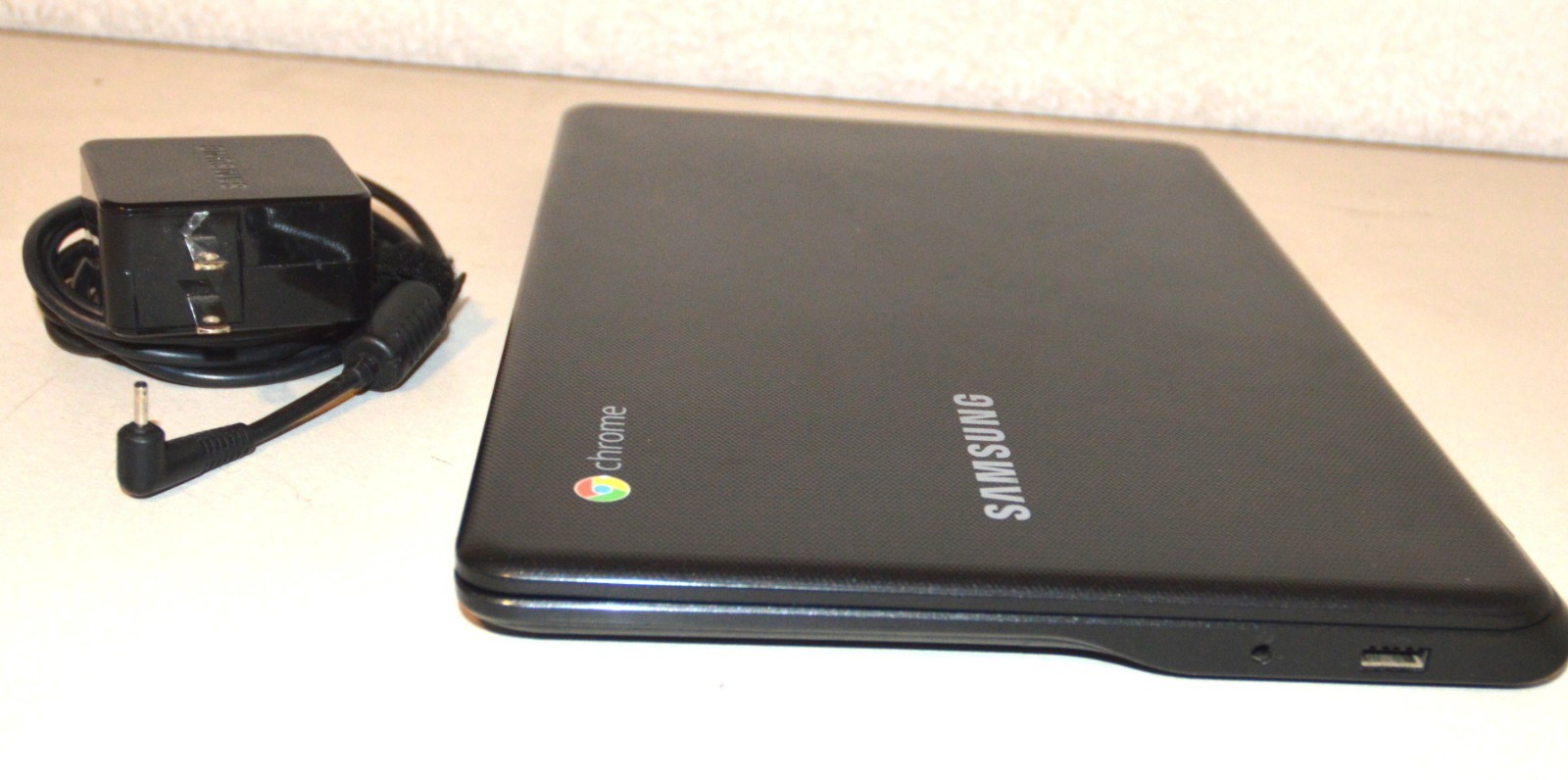 Samsung XE500C13-K03US Chromebook 3-11.6 HD 16GB SSD
