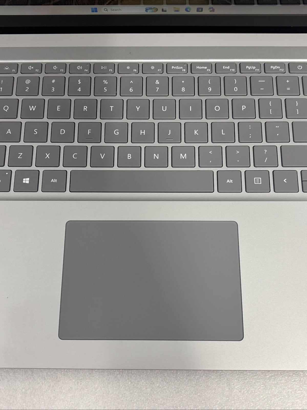 Microsoft Surface Laptop 3 (1872) 15″ 128GB, Intel i5 10th, 8GB – Platinum