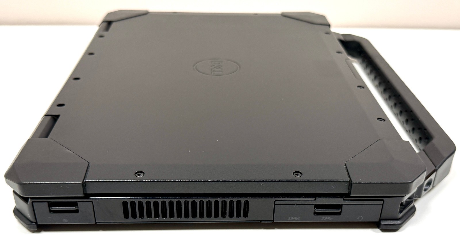 Dell Latitude 5420 Rugged 14″ Touch 1.7GHz Core i5-8350U 32GB RAM NO SSD or OS