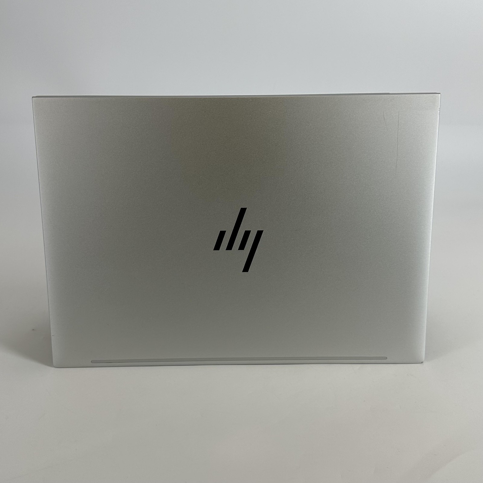 HP Elitebook 840 G9 14 FHD+ 1.8 GHz i7-1265U 16GB 512GB SSD Good