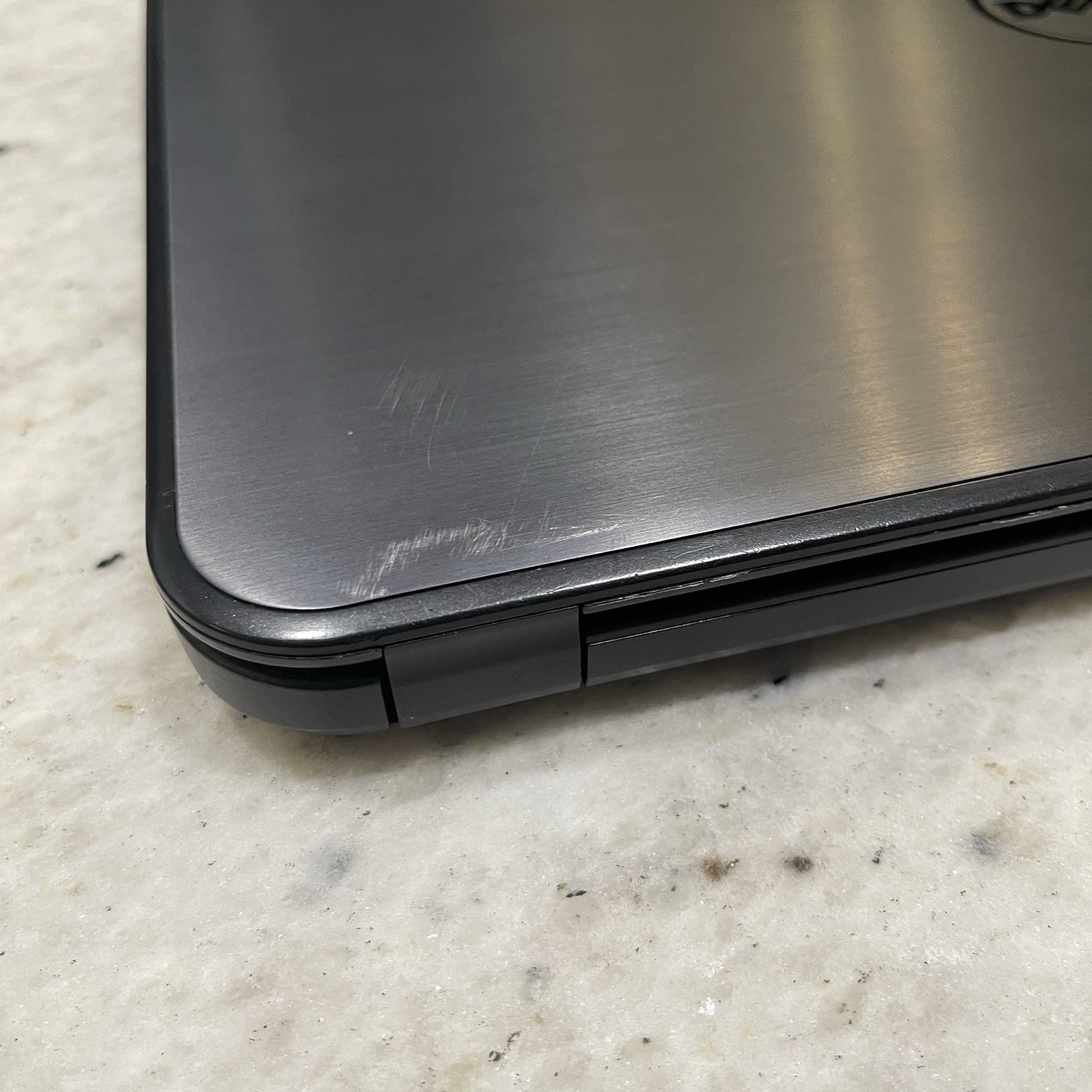 Dell Latitude 3540| Intel Core i3-4030U| No Ram No HDD Tested Boots Bios