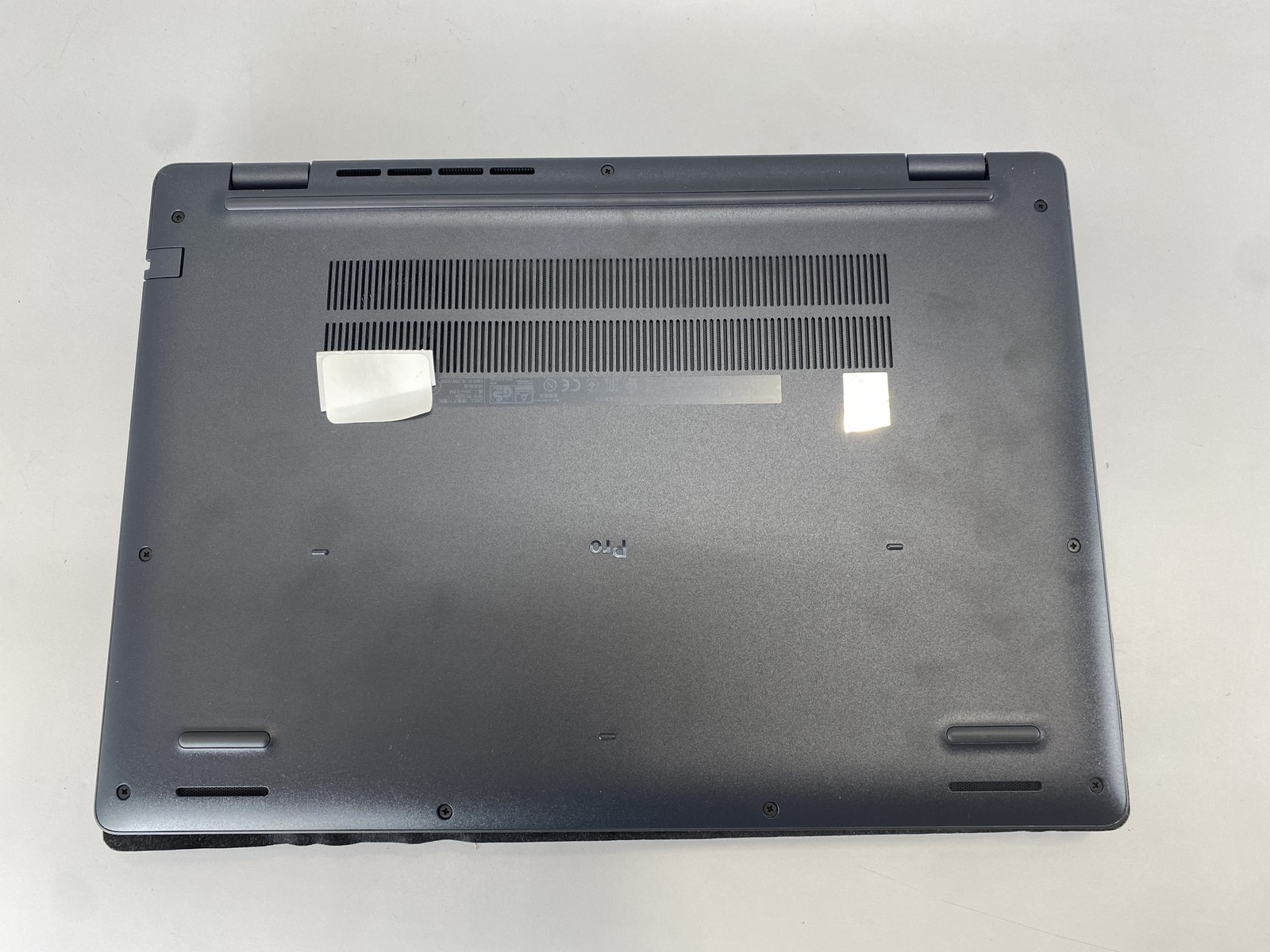 Dell Laptop Pro 16 PC16250 16″ Intel Core 5 120U 256GB- Black