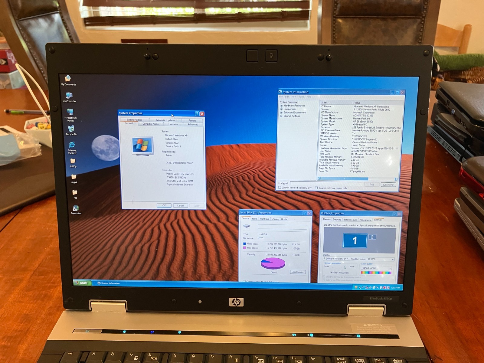 HP Elitebook 6530b 15″ Vintage Laptop Core Duo 2.4Ghz 4GB RAM 120GB SSD Win XP