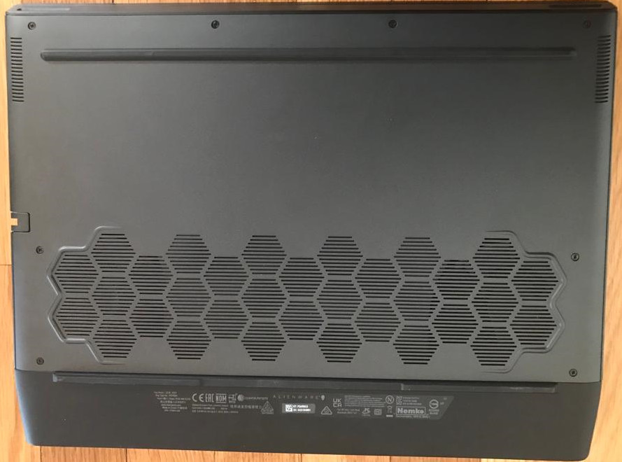 Alienware – m15 R4 15.6″ FHD Gaming Laptop i7-16GB RAM – RTX 3070 – 512 GB SSD