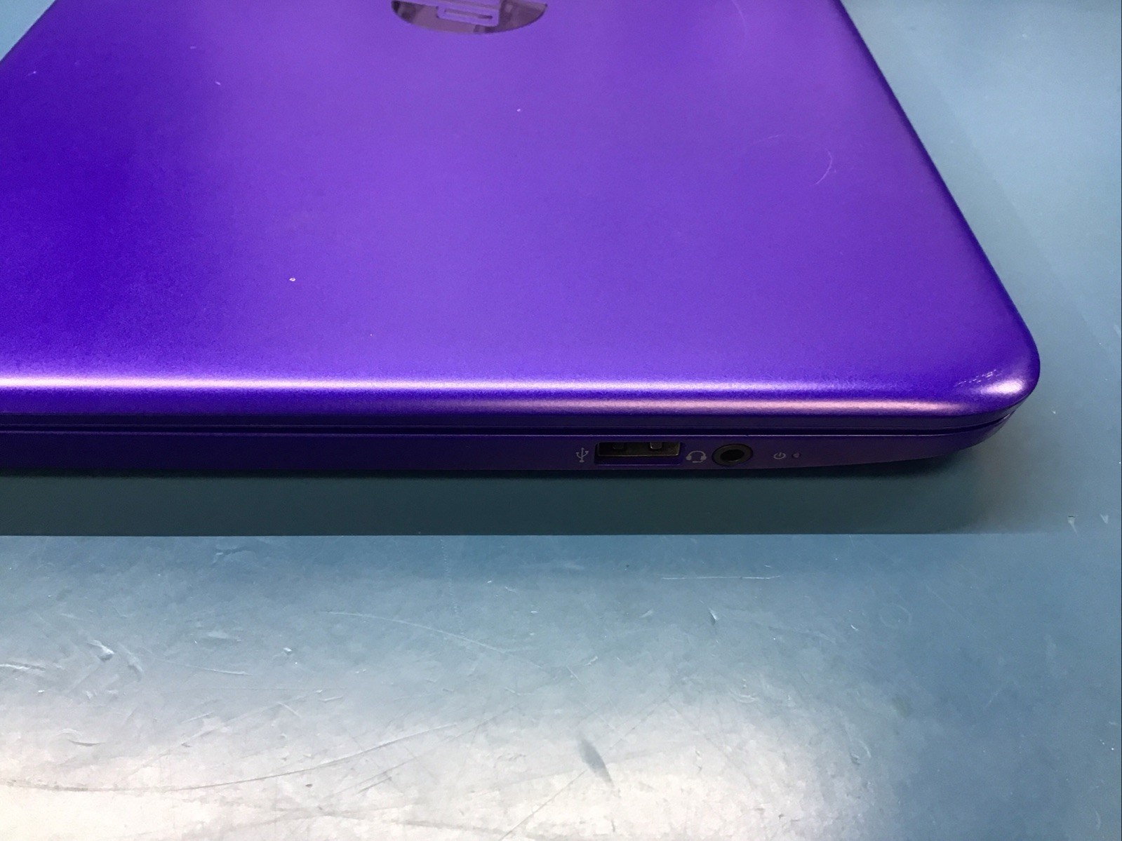 HP Stream 11-r020nr Purple Celaron N3050, 2GB RAM, 32GB STORAGE, ChromeOS Flex