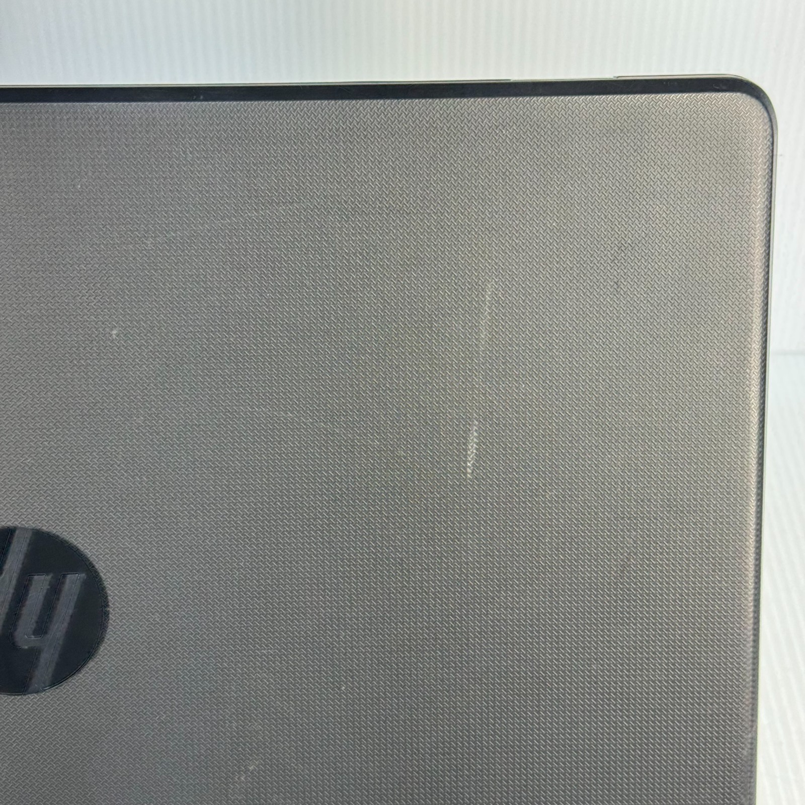 HP 17-bs049dx i5-7200U 17.3″ Windows 11 Laptop 128GB SSD **WEAR SEE PICS