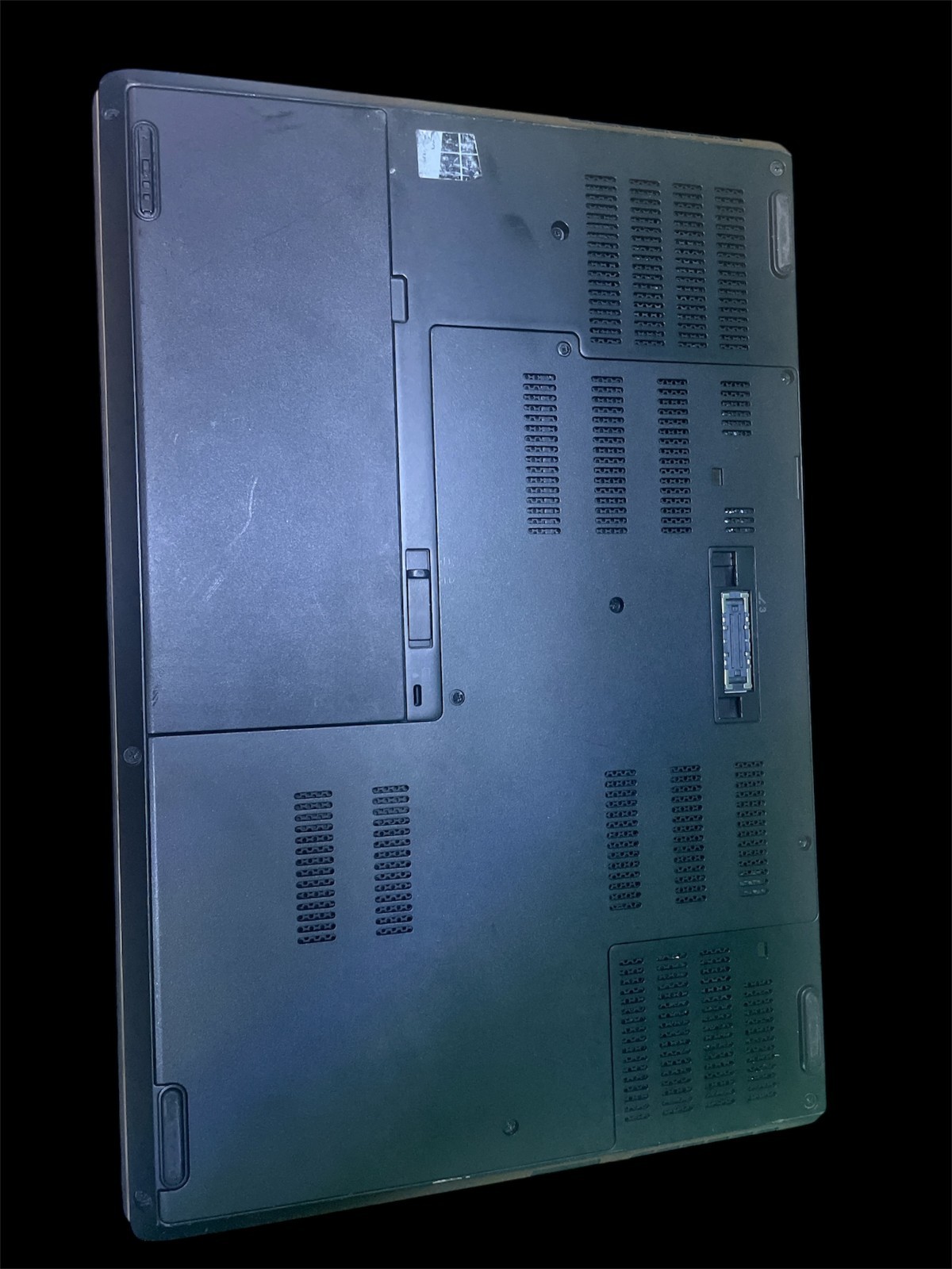 Lenovo ThinkPad P50 – Intel i7 6th Gen – 16GB RAM – 512GB SSD – AS-IS for Parts