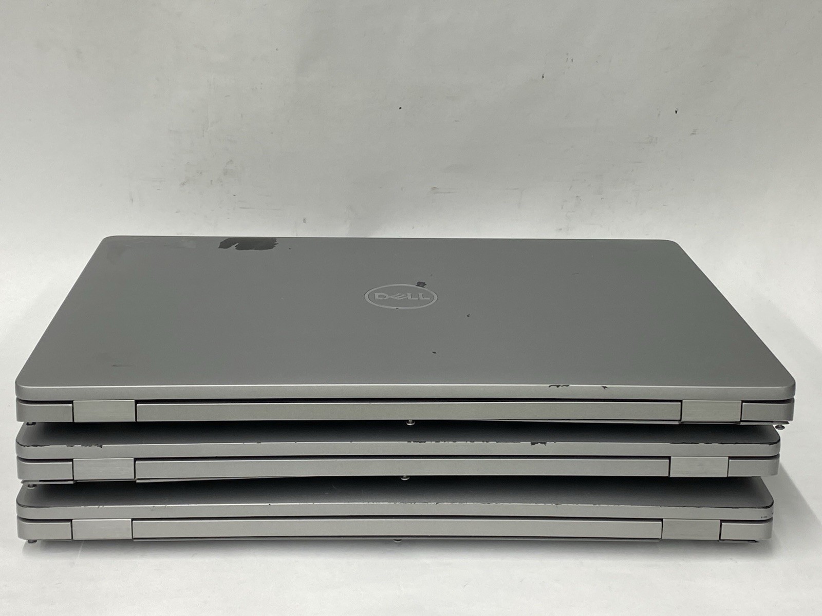 Lot of (3) Dell Precision 3551 – FHD – i7-10850H – No RAM/SSD/OS – READ