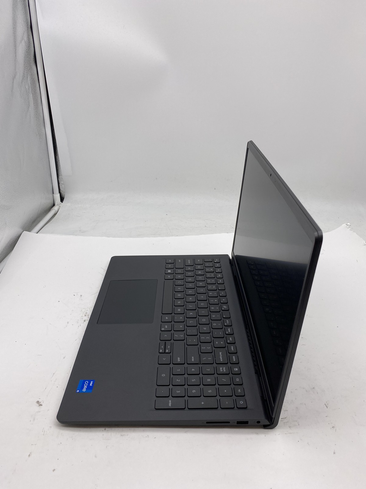 Dell Inspiron 15 3511 Laptop Intel Core i5 1135G7 2.4GHz 4GB RAM 1.2TB W11P
