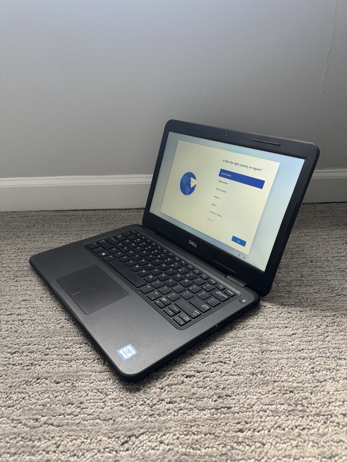 Dell Lattitude 3310 i5-8265U 1.60GHz 8GB/256GB SSD Laptop
