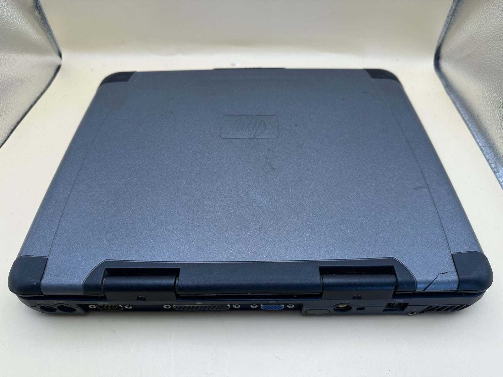 HP OmniBook XE3 Laptop Windows 10 DVD Tested w/ Charger Battery Does Not Hold