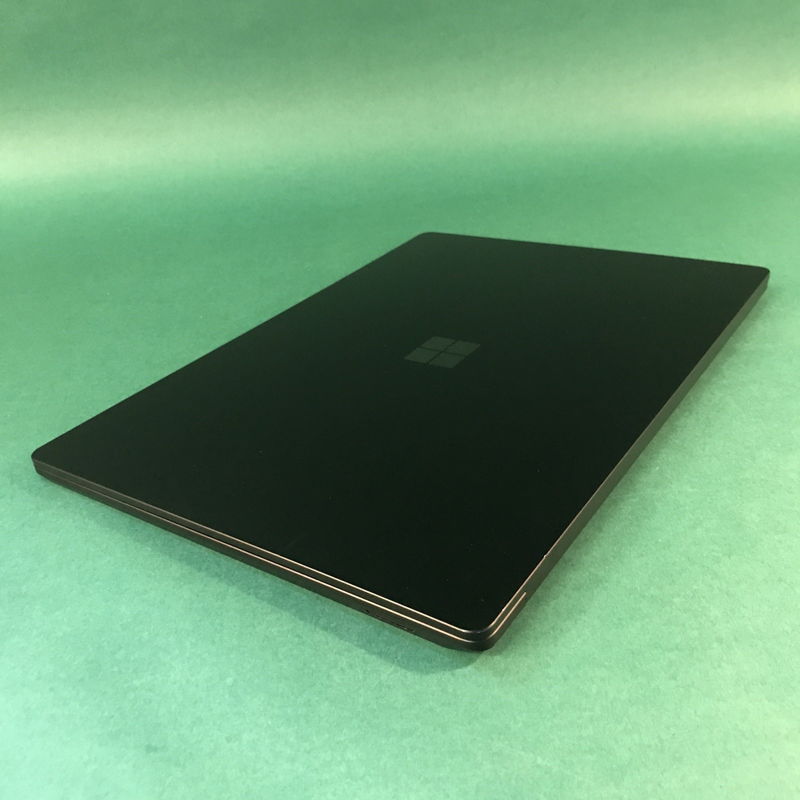 Microsoft Surface Laptop 5 Intel i7-1265U 16GB RAM 512GB SSD W11Pro 15” Touch