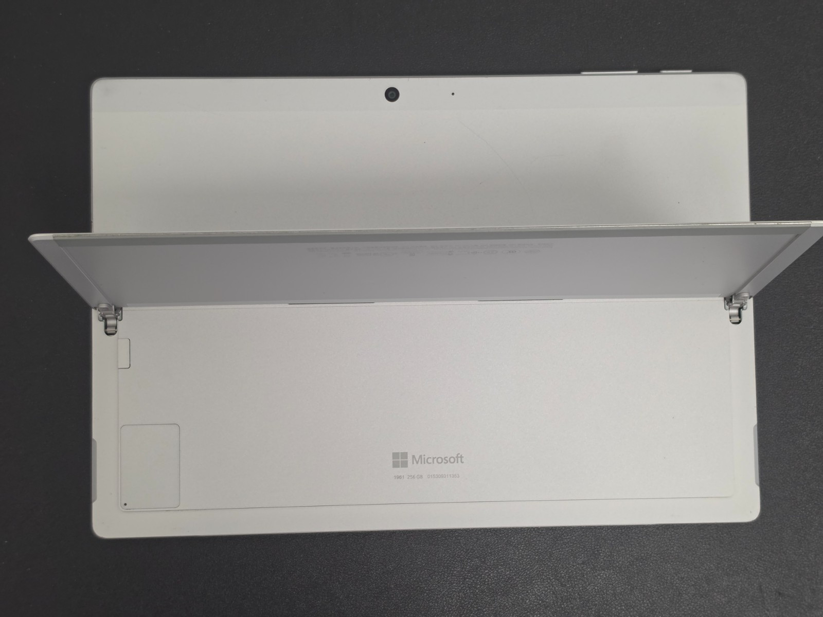 Microsoft Surface Pro 7+ ***LTE*** i5-1135G7 16GB Ram 256GB SSD Win 11 Pro