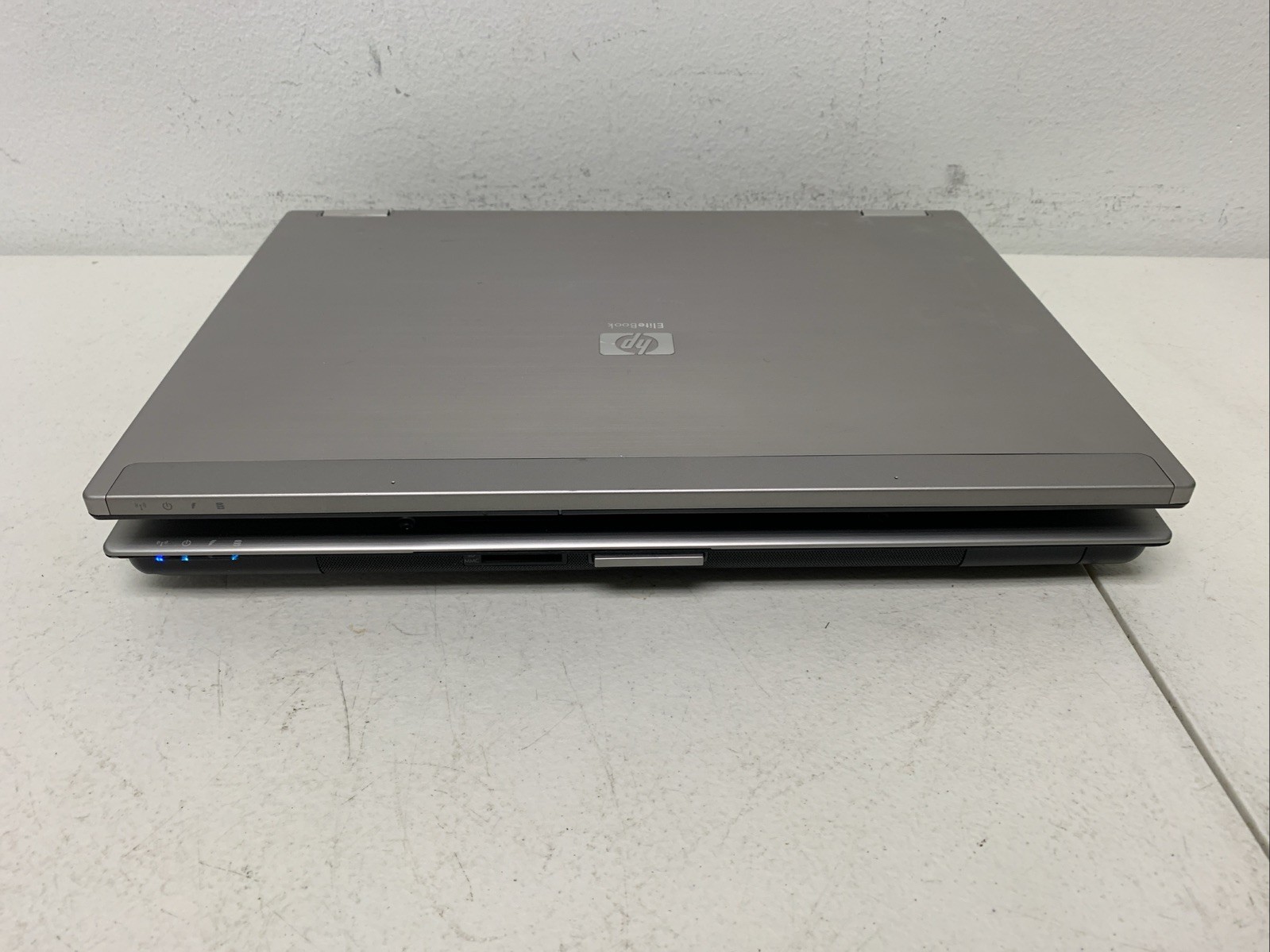 HP Elitebook 6930p 15.6″ Intel C2D P8700 2,53ghz 8GB 250GB WIN 10 PRO Read Desc