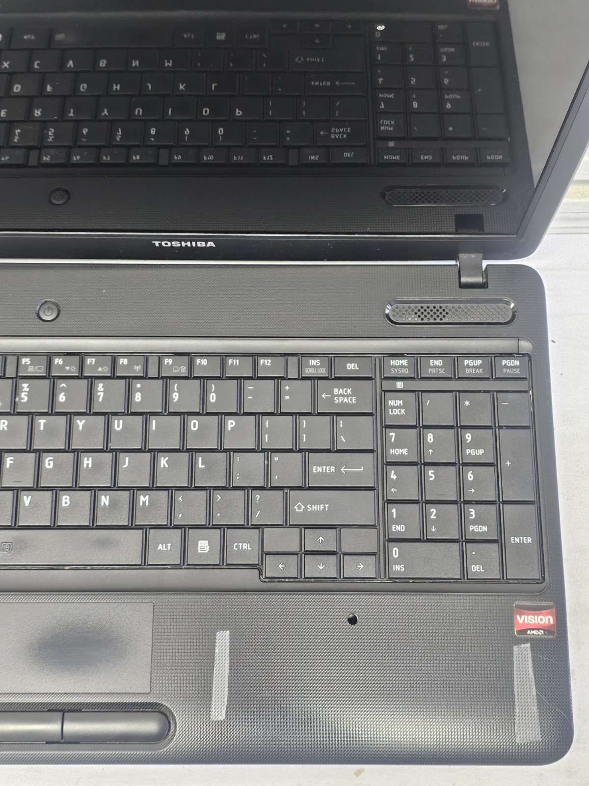 Toshiba Satellite C650D Laptop – AMD E-350 – 4GB RAM – NO HDD/OS – Parts – READ
