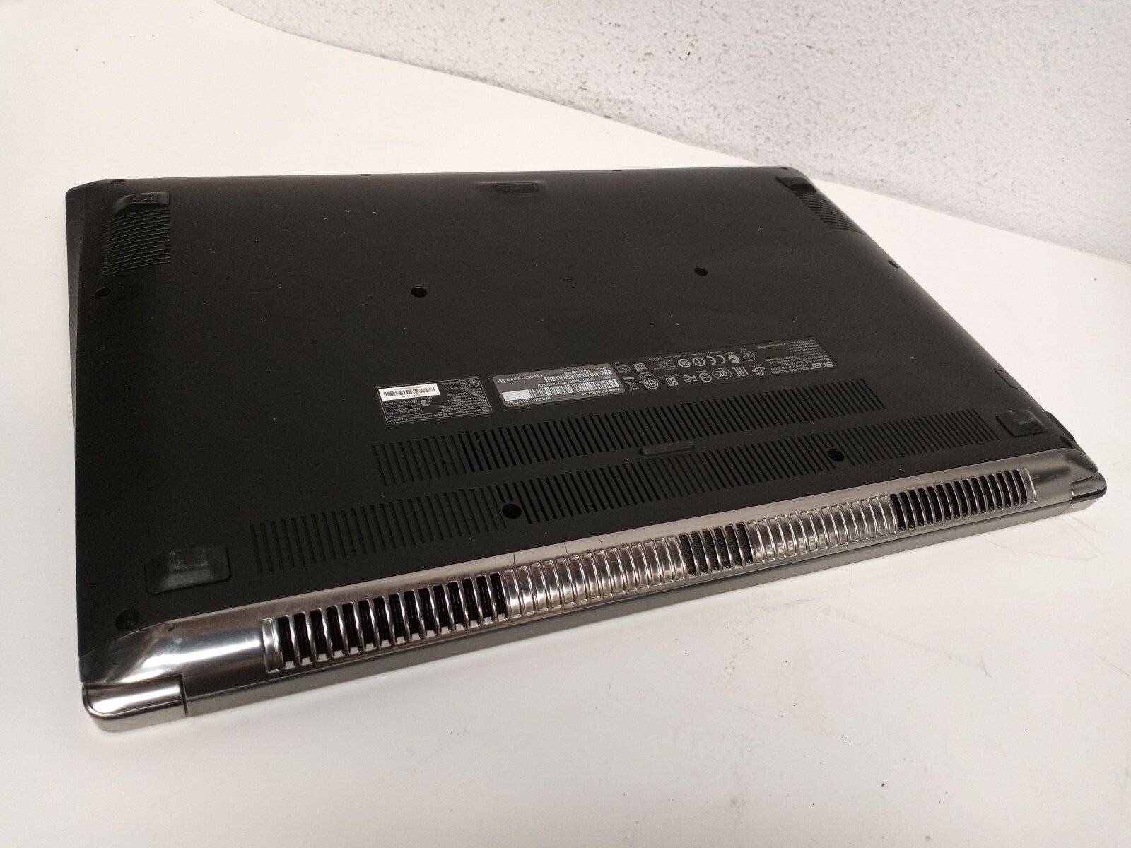 Acer Aspire VN7-591G Intel Core i7-4720HQ 2.6GHz 16GB 256GB SSD+HDD W10 GTX 860M