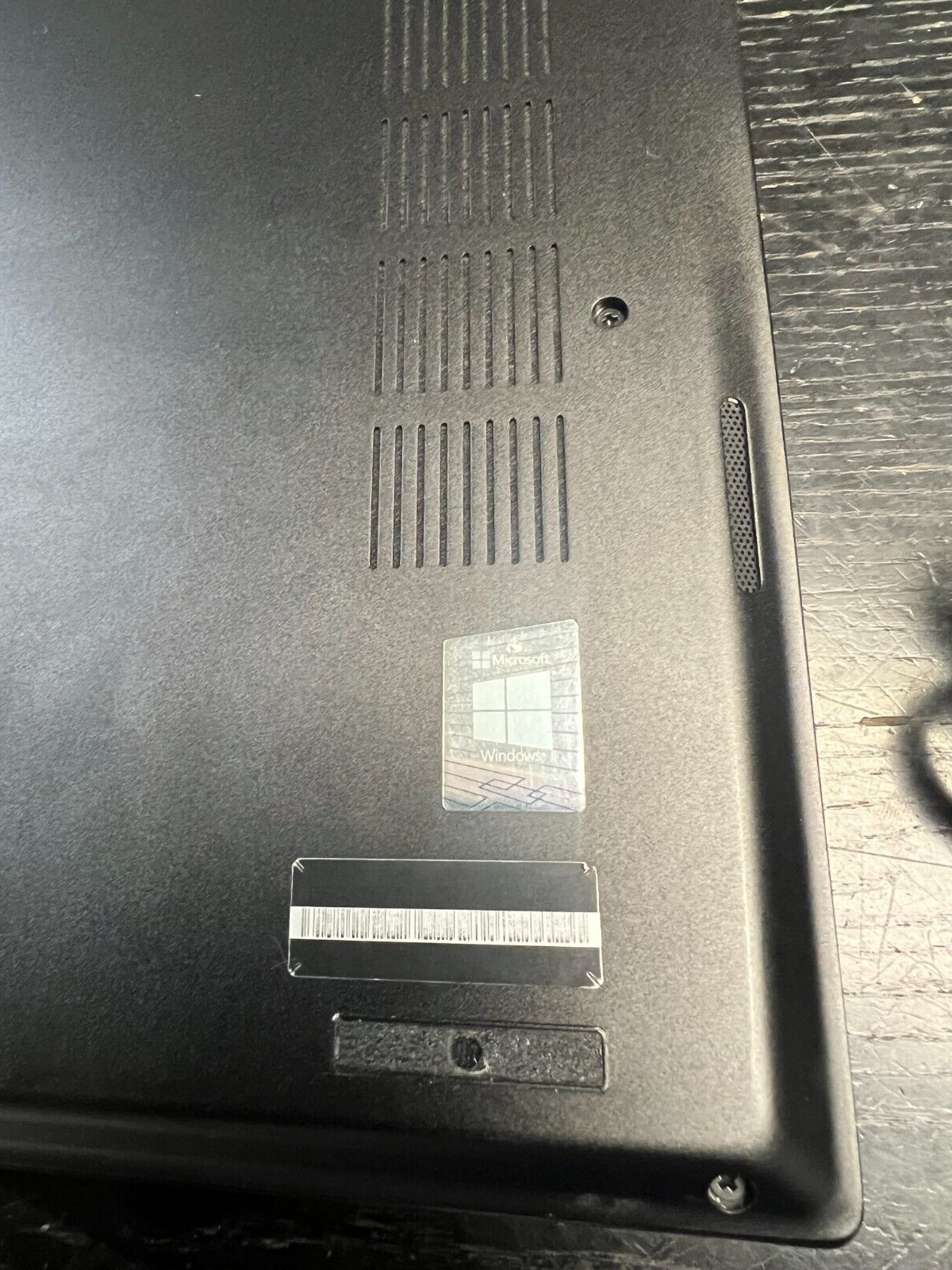 Lenovo ThinkPad E14 Gen 1 14″ Intel Core i3-10110U 8GB 256GB NO PASSWORD