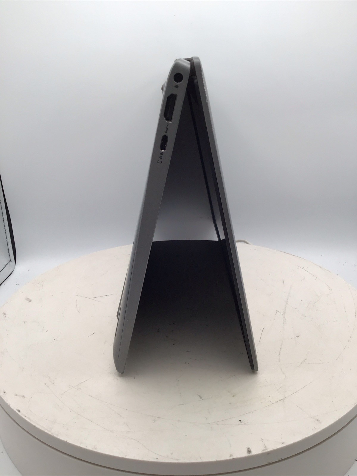 Dell Latitude 3320 13.3″ Laptop i5-1135G7 8GB RAM 256GB SSD Win11Pro Used READ