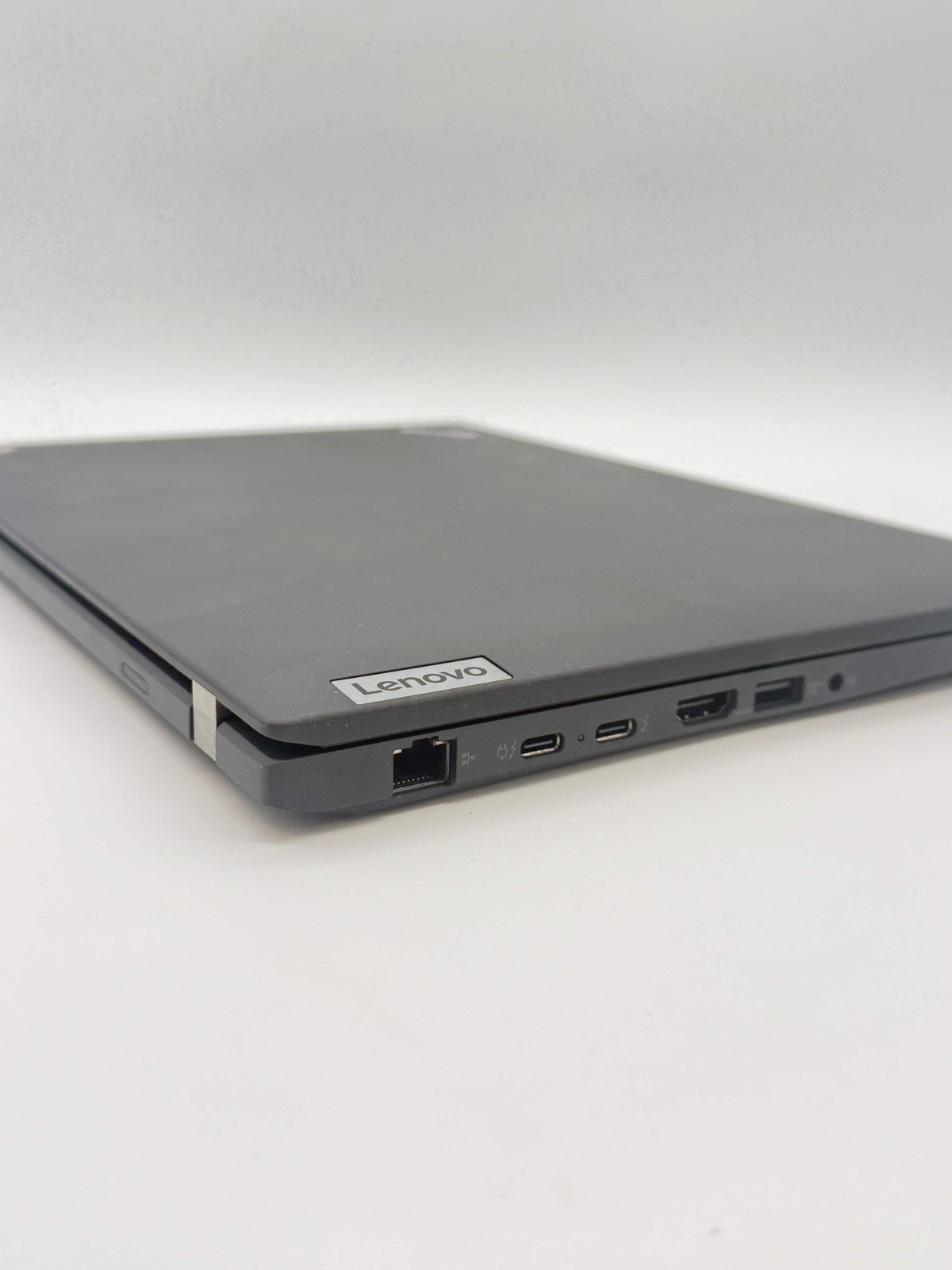 Lenovo ThinkPad T14 Gen 4 14″ Core i5-1345U 16GB RAM 256GB Touchscreen Black