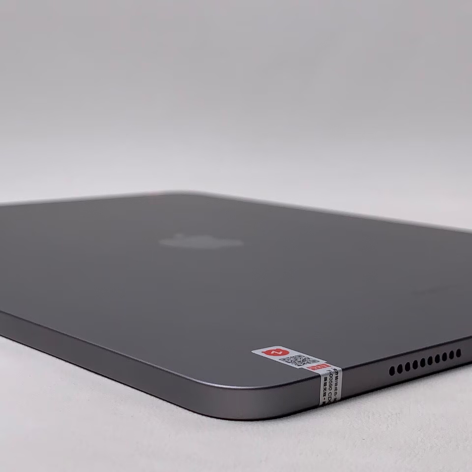 Apple iPad Pro 12.9 (2022) 12.9″ WI-FI 128GB 256GB 512GB 1T iPadOS 16.1 10758mAh