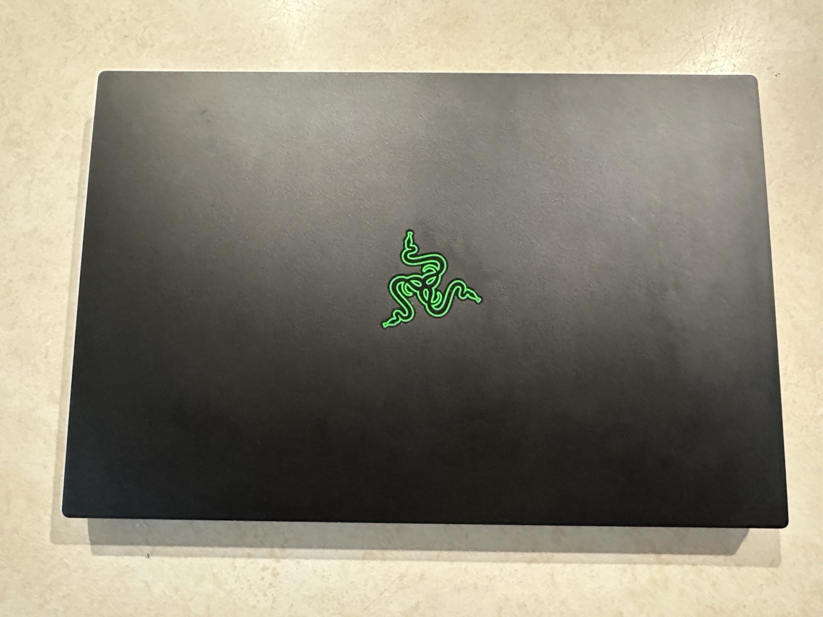 Razer Blade 15 Mid RTX 2080 i7-9750H 32GB 4TB SSD Black Win 11