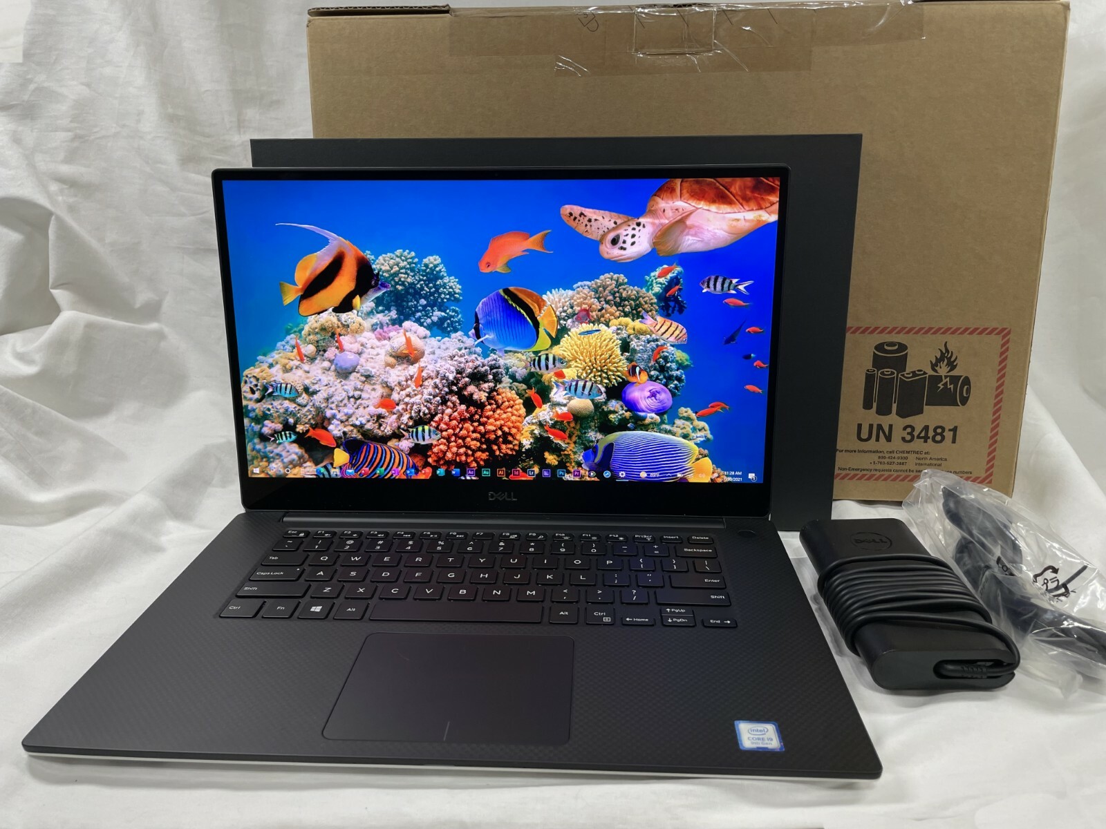 Dell XPS 15 7590 4K TOUCH ✔i9-9980HK ✔32GB ✔1TB SSD✔GTX 4GB ✔W10P