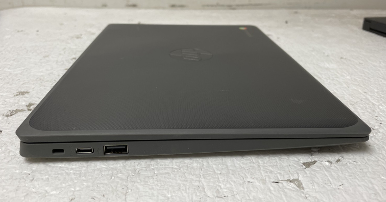 HP Chromebook 11A G8 EE 11.6″ AMD A4-9120C 4GB RAM 32GB eMMC SSD w/ Charger